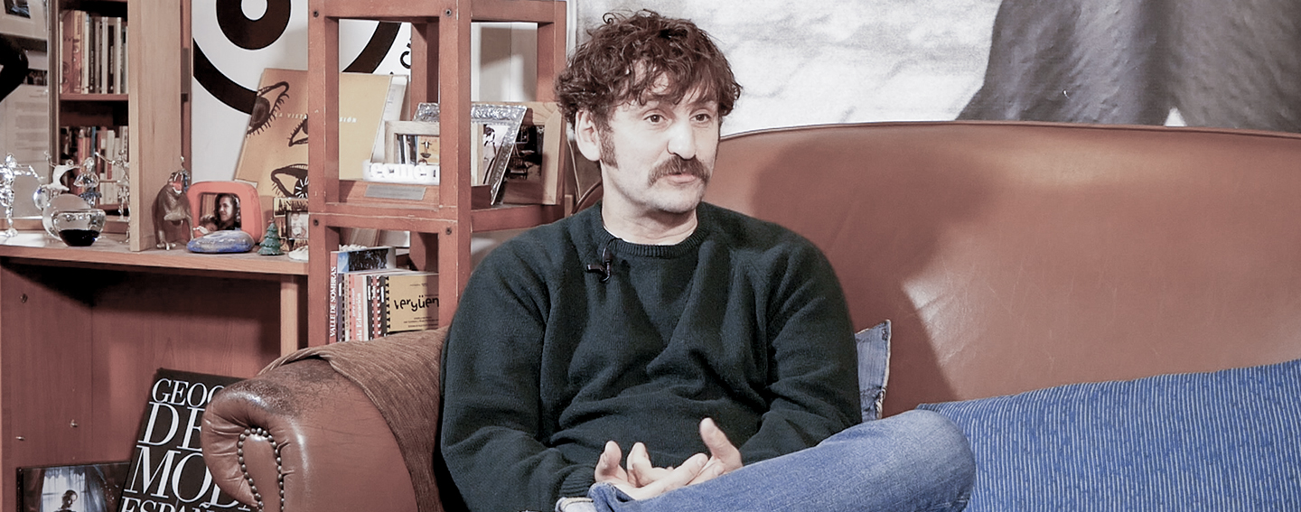 Raúl Arévalo durante la entrevista