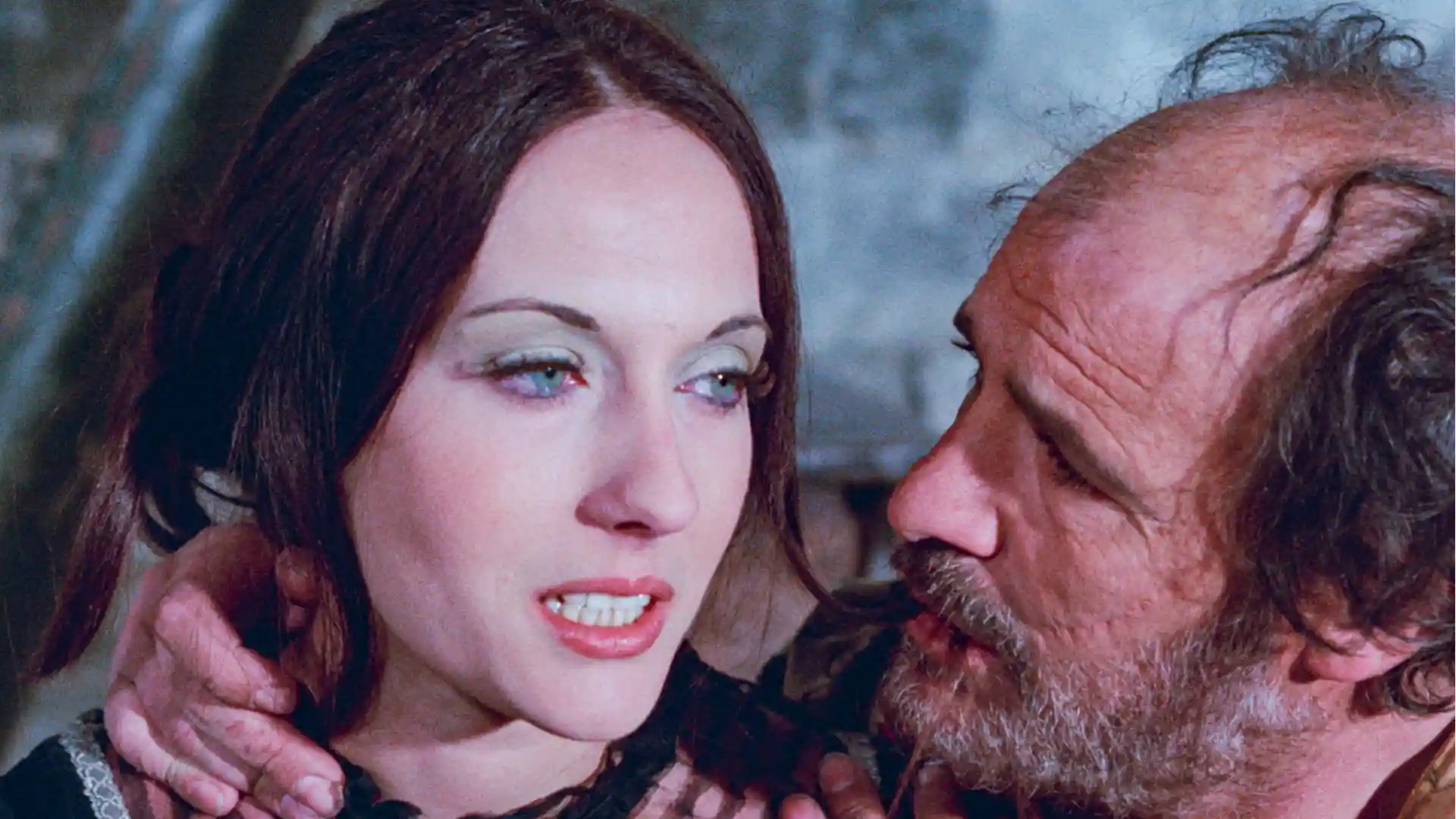 Marta May y Paco Rabal en Cabezas cortadas